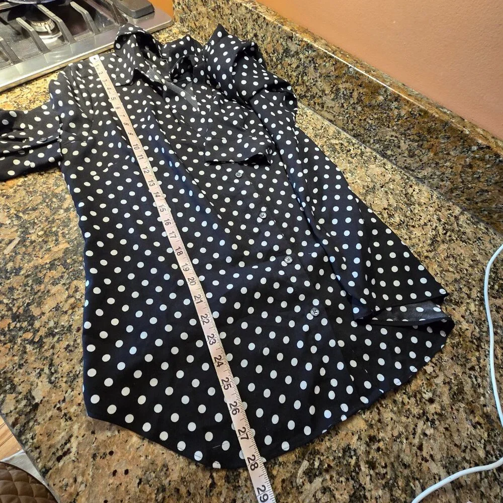 Ann Taylor Black and White Polka Dot Blouse, GUC size Large - Picture 5 of 9